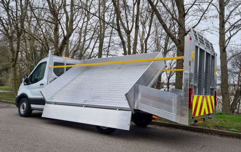 Side Tipping Beavertail