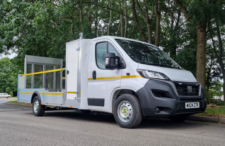 low-floor-grounds-maintenance-vehicles-05